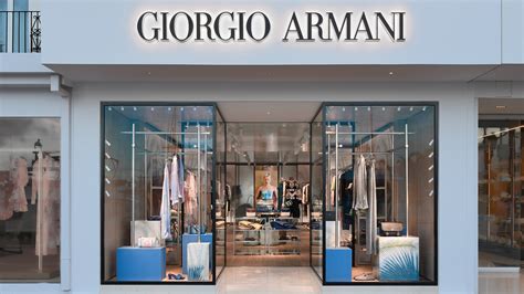 tienda armani